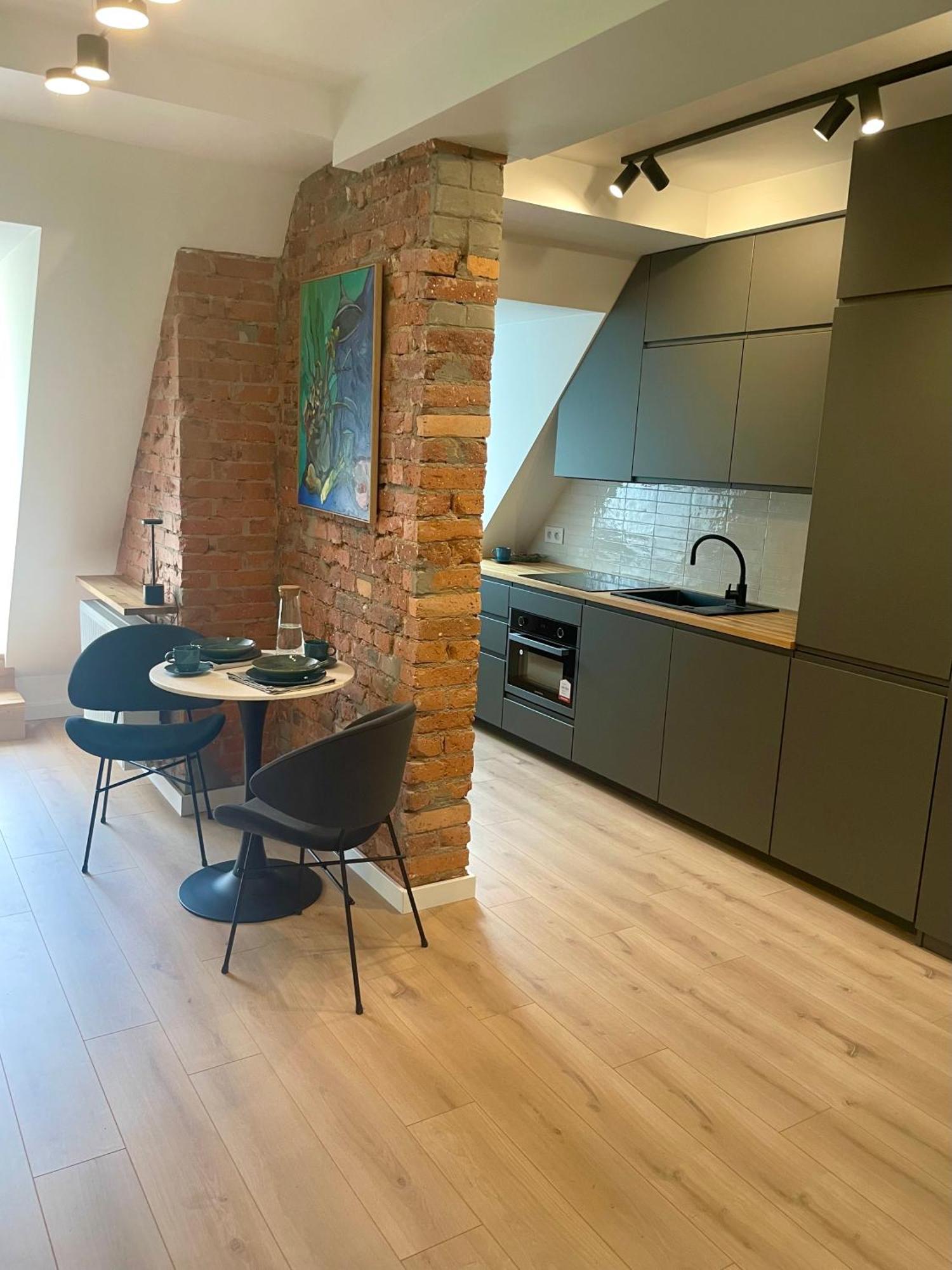 Ferienwohnung Szmaragdowa Sowa Waldenburg Exterior foto